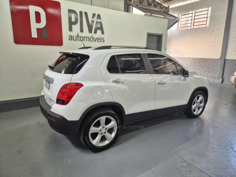 TRACKER 1.8 MPFI LTZ 4X2 16V FLEX 4P AUTOMÁTICO - 2016 - GARIBALDI