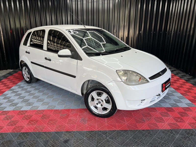 FIESTA 1.0 MPI PERSONNALITÉ 8V FLEX 4P MANUAL - 2005 - CAXIAS DO SUL