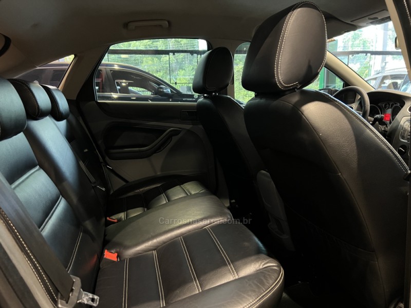 FOCUS 2.0 HC 16V FLEX 4P MANUAL - 2011 - CAXIAS DO SUL