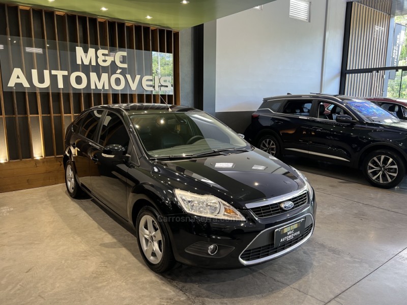 FOCUS 2.0 HC 16V FLEX 4P MANUAL - 2011 - CAXIAS DO SUL