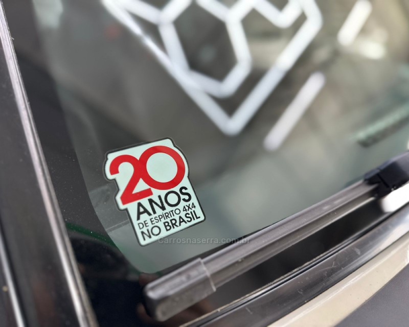 PAJERO TR4 2.0 4X4 16V 140CV FLEX 4P AUTOMÁTICO - 2011 - VACARIA