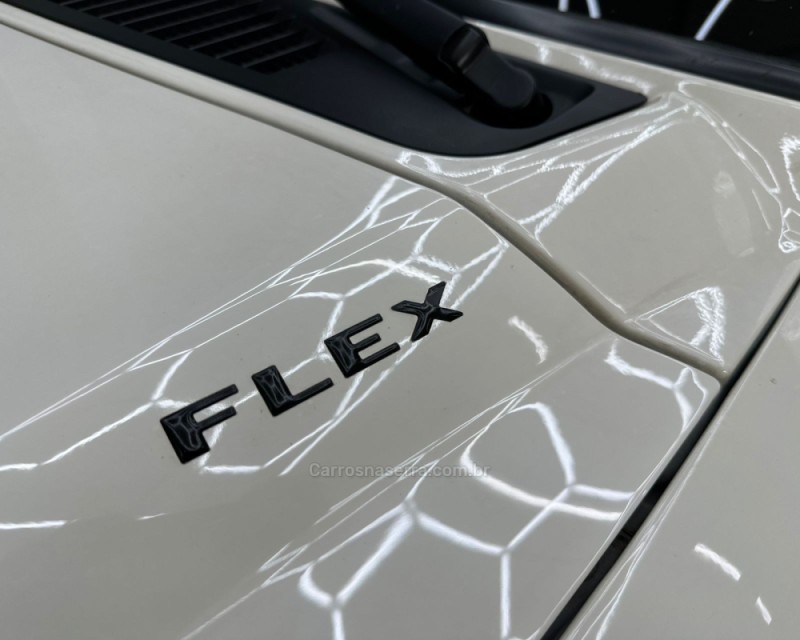 PAJERO TR4 2.0 4X4 16V 140CV FLEX 4P AUTOMÁTICO - 2011 - VACARIA