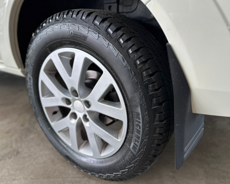 PAJERO TR4 2.0 4X4 16V 140CV FLEX 4P AUTOMÁTICO - 2011 - VACARIA