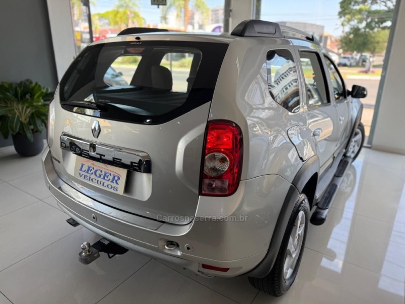 DUSTER 1.6 DYNAMIQUE 4X2 16V FLEX 4P MANUAL - 2013 - SãO LEOPOLDO