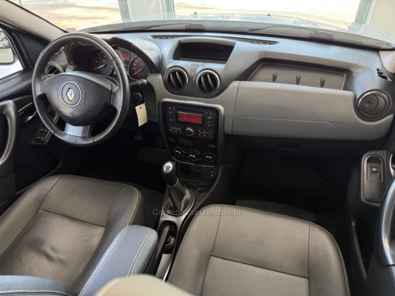 DUSTER 1.6 DYNAMIQUE 4X2 16V FLEX 4P MANUAL - 2013 - SãO LEOPOLDO