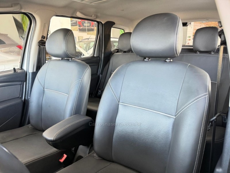 DUSTER 1.6 DYNAMIQUE 4X2 16V FLEX 4P MANUAL - 2013 - SãO LEOPOLDO