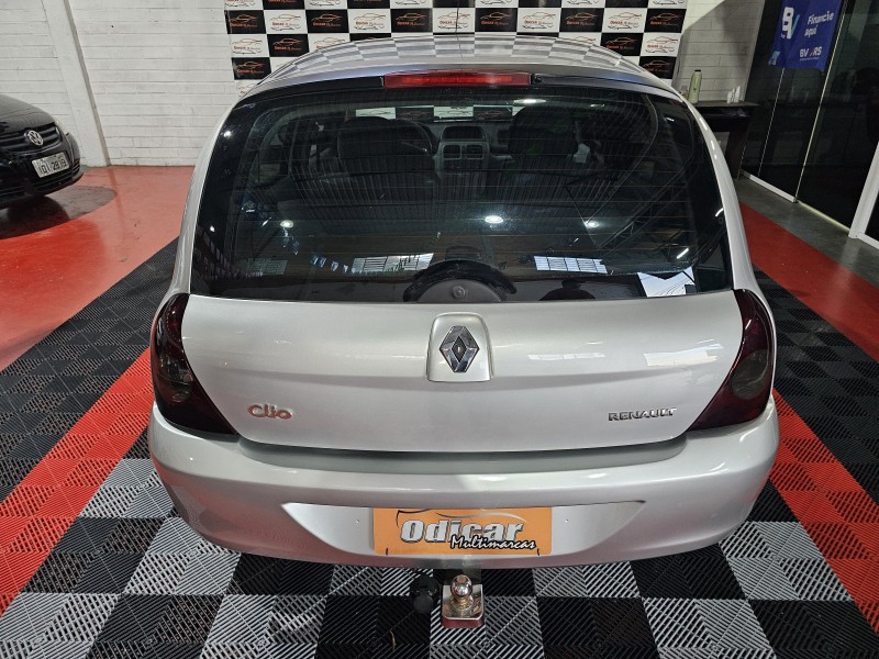 CLIO 1.0 CAMPUS 16V FLEX 4P MANUAL - 2011 - CAXIAS DO SUL