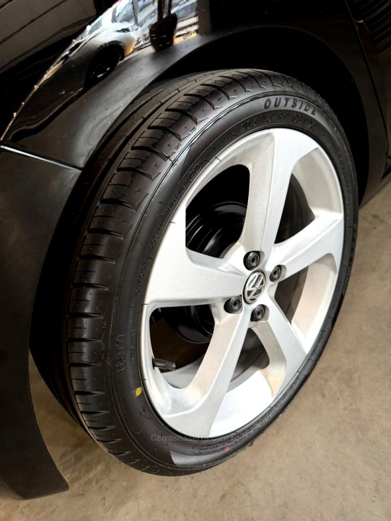 UP 1.0 TSI CONNECT 12V TOTAL FLEX 4P MANUAL - 2020 - LAJEADO