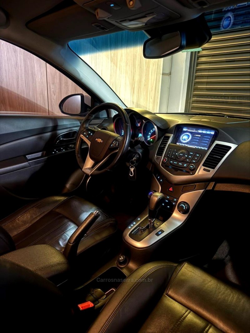 CRUZE 1.8 LT SPORT6 16V FLEX 4P AUTOMÁTICO - 2013 - LAJEADO