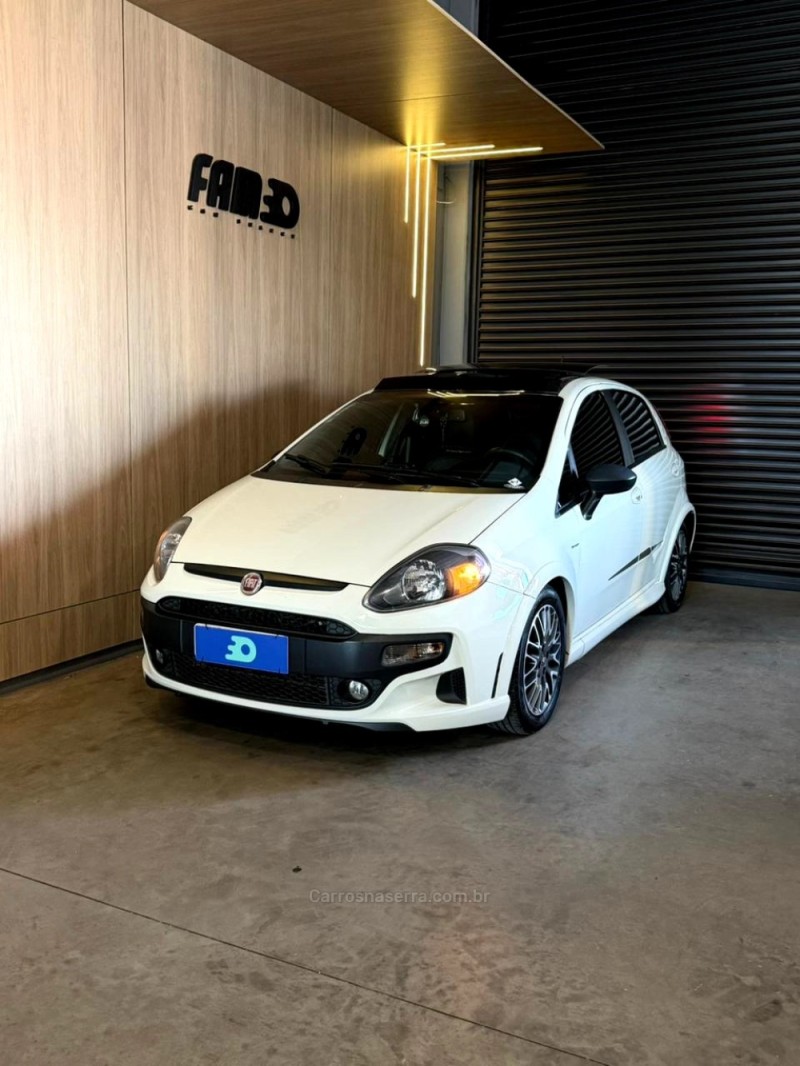 PUNTO 1.8 BLACKMOTION 16V FLEX 4P AUTOMATIZADO - 2014 - LAJEADO