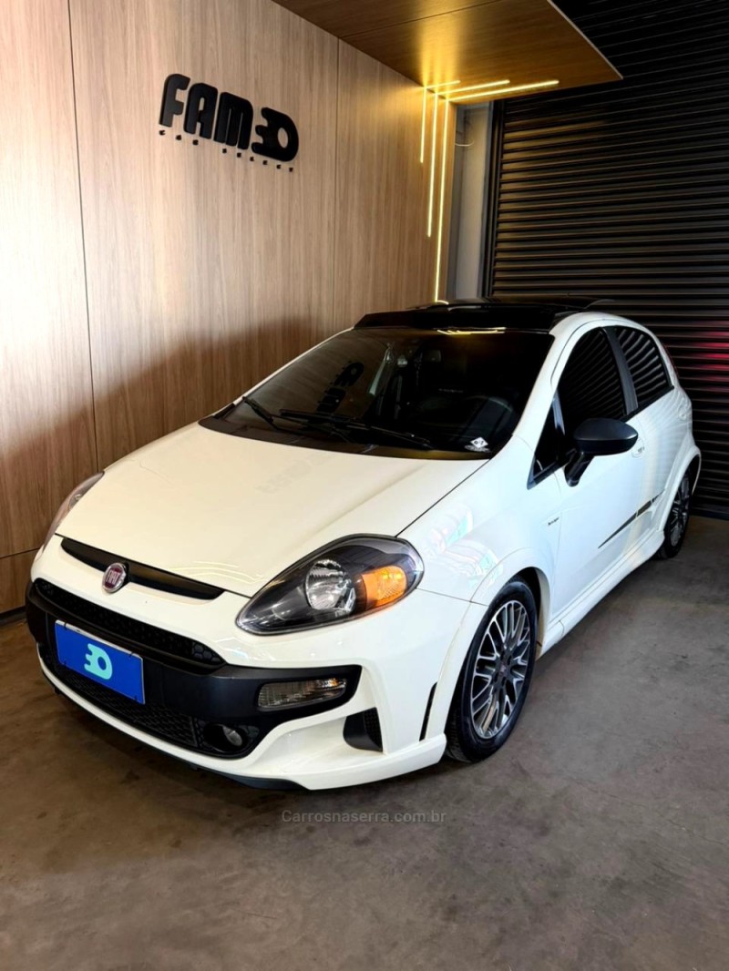 PUNTO 1.8 BLACKMOTION 16V FLEX 4P AUTOMATIZADO - 2014 - LAJEADO