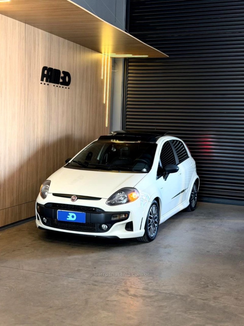 PUNTO 1.8 BLACKMOTION 16V FLEX 4P AUTOMATIZADO - 2014 - LAJEADO