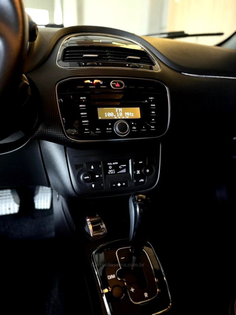 PUNTO 1.8 BLACKMOTION 16V FLEX 4P AUTOMATIZADO - 2014 - LAJEADO