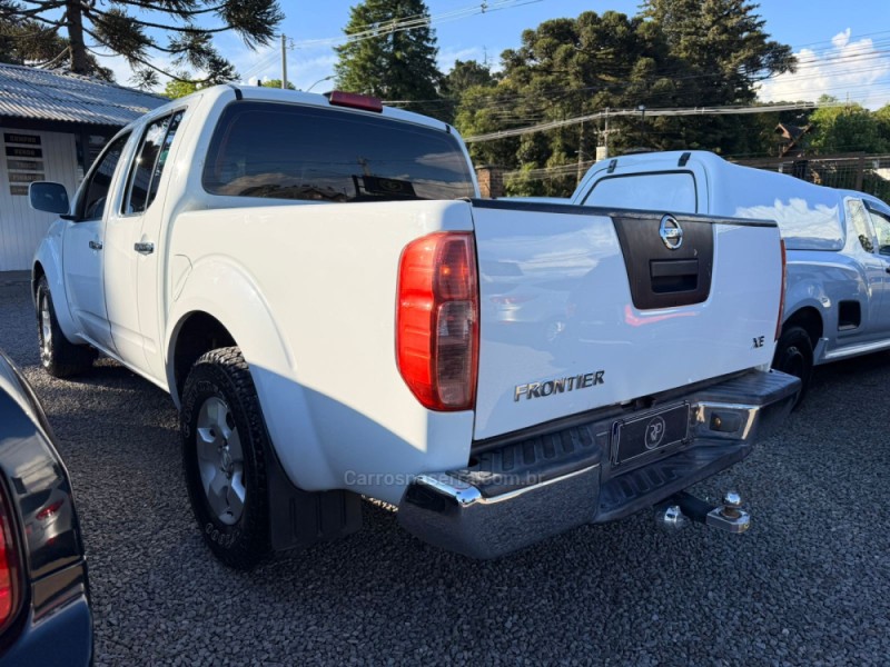 FRONTIER 2.5 XE 4X4 CD TURBO ELETRONIC DIESEL 4P MANUAL - 2013 - CANELA