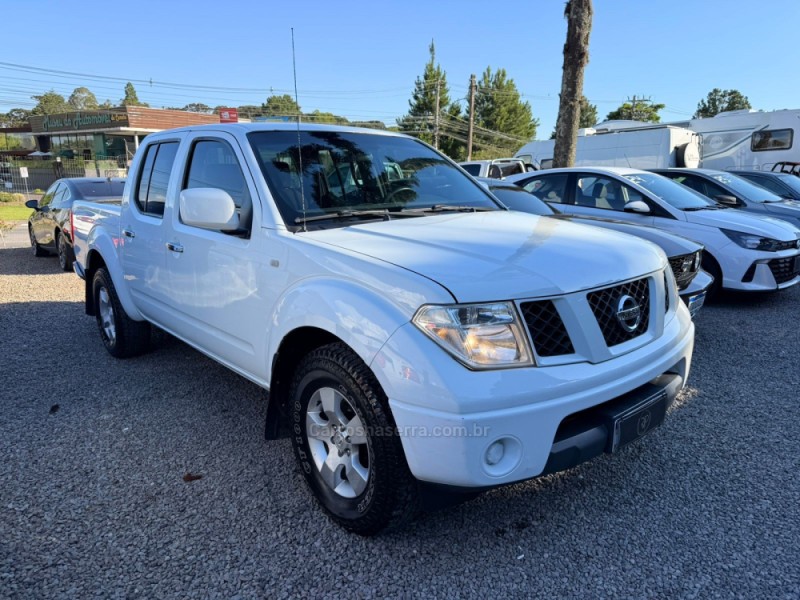 FRONTIER 2.5 XE 4X4 CD TURBO ELETRONIC DIESEL 4P MANUAL - 2013 - CANELA