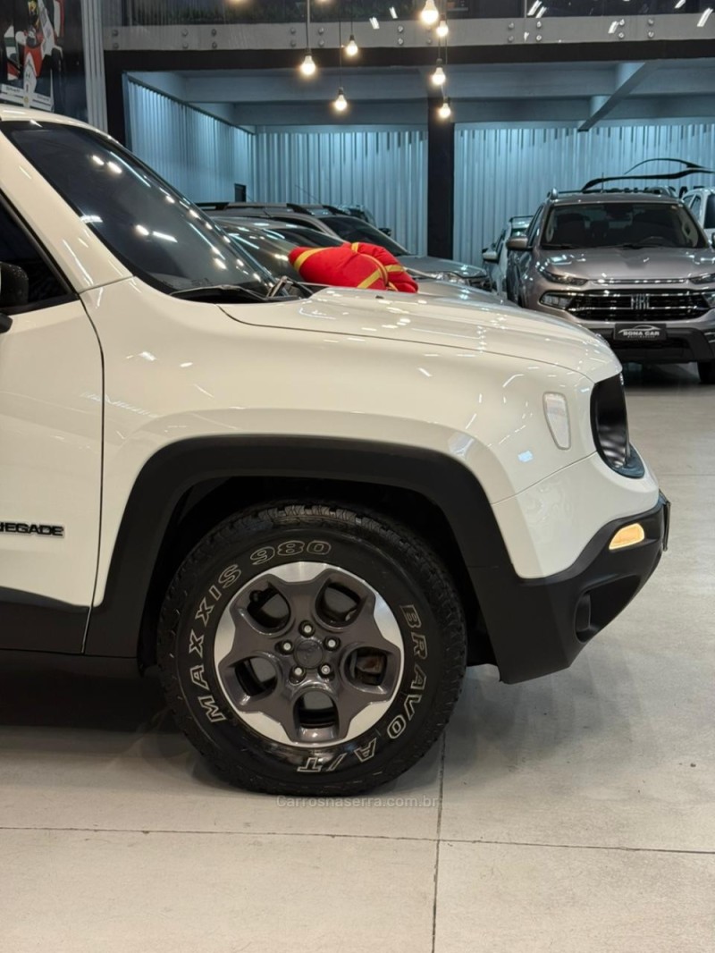 RENEGADE 2.0 16V TURBO DIESEL LONGITUDE 4P 4X4 AUTOMÁTICO - 2016 - CAXIAS DO SUL