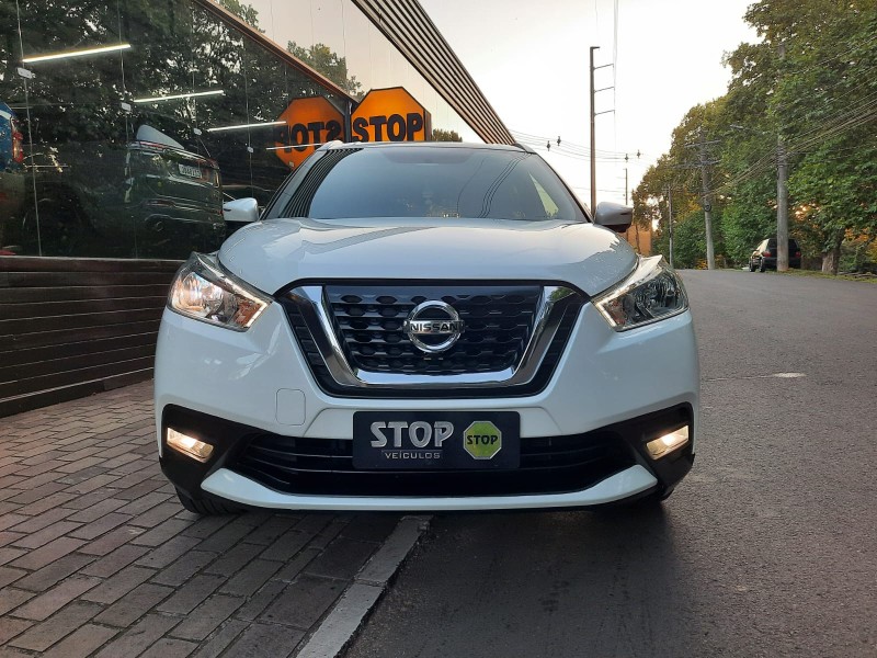 KICKS 1.6 16V FLEX SL 4P XTRONIC - 2017 - DOIS IRMãOS