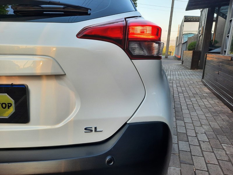 KICKS 1.6 16V FLEX SL 4P XTRONIC - 2017 - DOIS IRMãOS