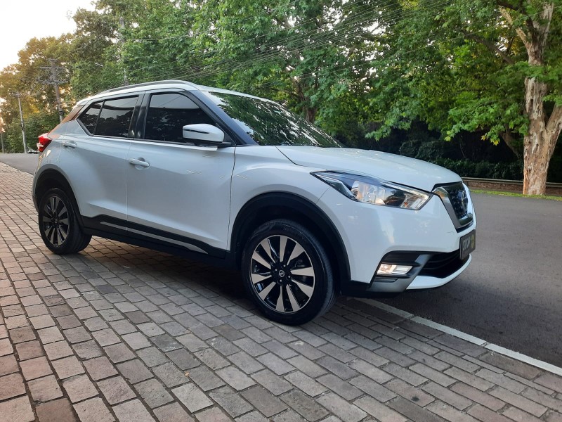 KICKS 1.6 16V FLEX SL 4P XTRONIC - 2017 - DOIS IRMãOS