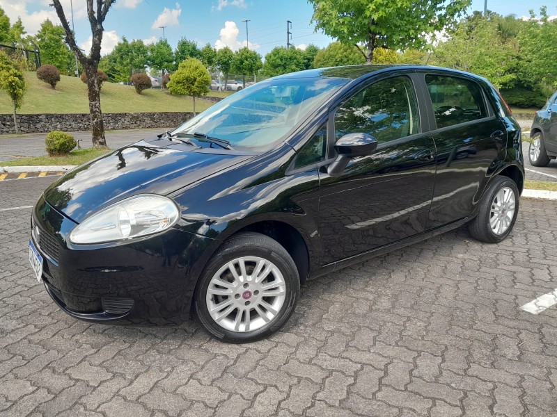 PUNTO 1.4 ATTRACTIVE 8V FLEX 4P MANUAL