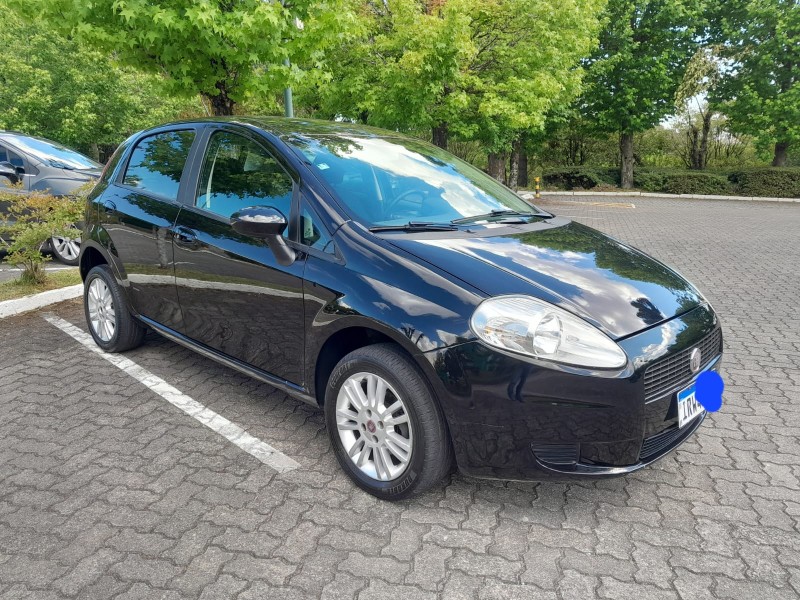 PUNTO 1.4 ATTRACTIVE 8V FLEX 4P MANUAL - 2011 - CAXIAS DO SUL