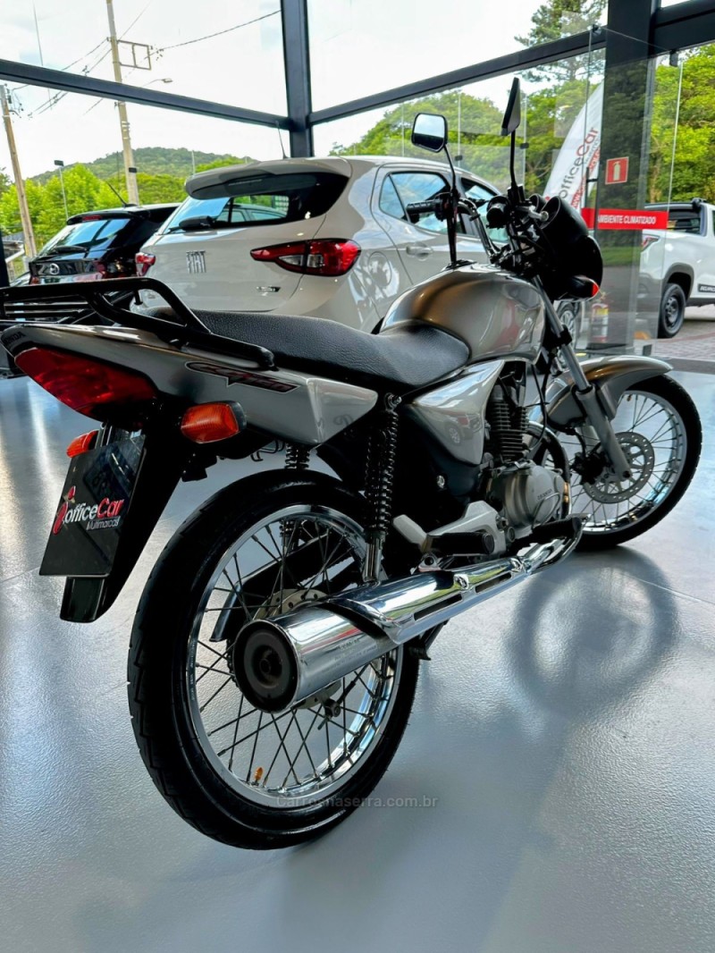 CG 150 TITAN ESD - 2008 - TRêS COROAS