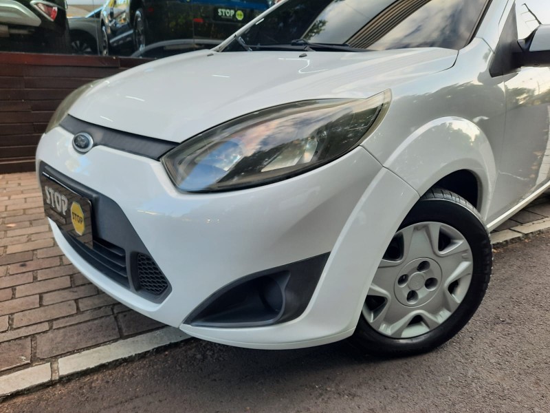 FIESTA 1.6 MPI 8V GASOLINA 4P MANUAL - 2011 - DOIS IRMãOS