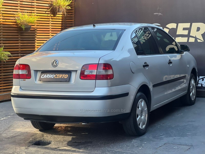 POLO 1.6 MI 8V FLEX 4P MANUAL - 2004 - NOVO HAMBURGO