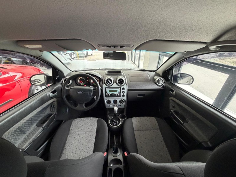FIESTA 1.6 MPI CLASS HATCH 8V FLEX 4P MANUAL - 2012 - CAXIAS DO SUL