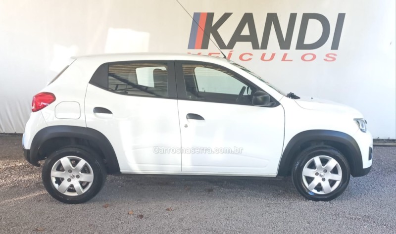 KWID 1.0 12V SCE FLEX LIFE MANUAL - 2019 - CAXIAS DO SUL