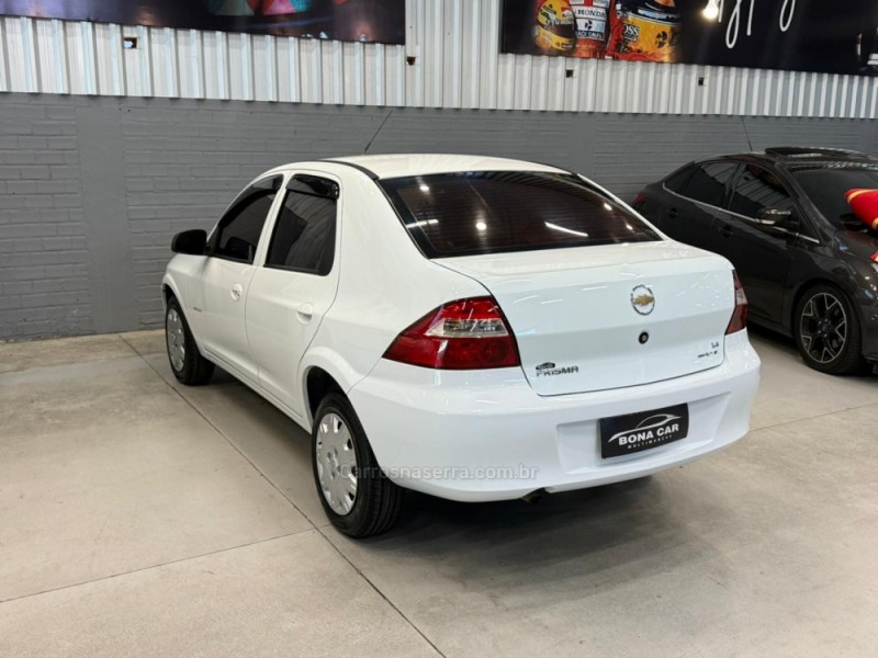 PRISMA 1.4 MPFI MAXX 8V FLEX 4P MANUAL - 2009 - CAXIAS DO SUL