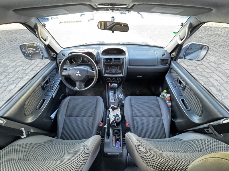 PAJERO TR4 2.0 4X4 16V 140CV FLEX 4P AUTOMÁTICO - 2010 - CAXIAS DO SUL