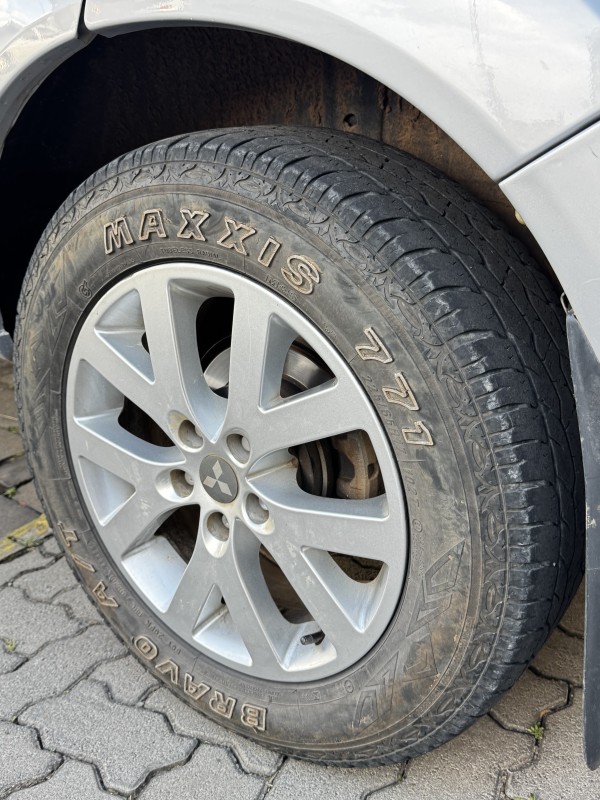 PAJERO TR4 2.0 4X4 16V 140CV FLEX 4P AUTOMÁTICO - 2010 - CAXIAS DO SUL