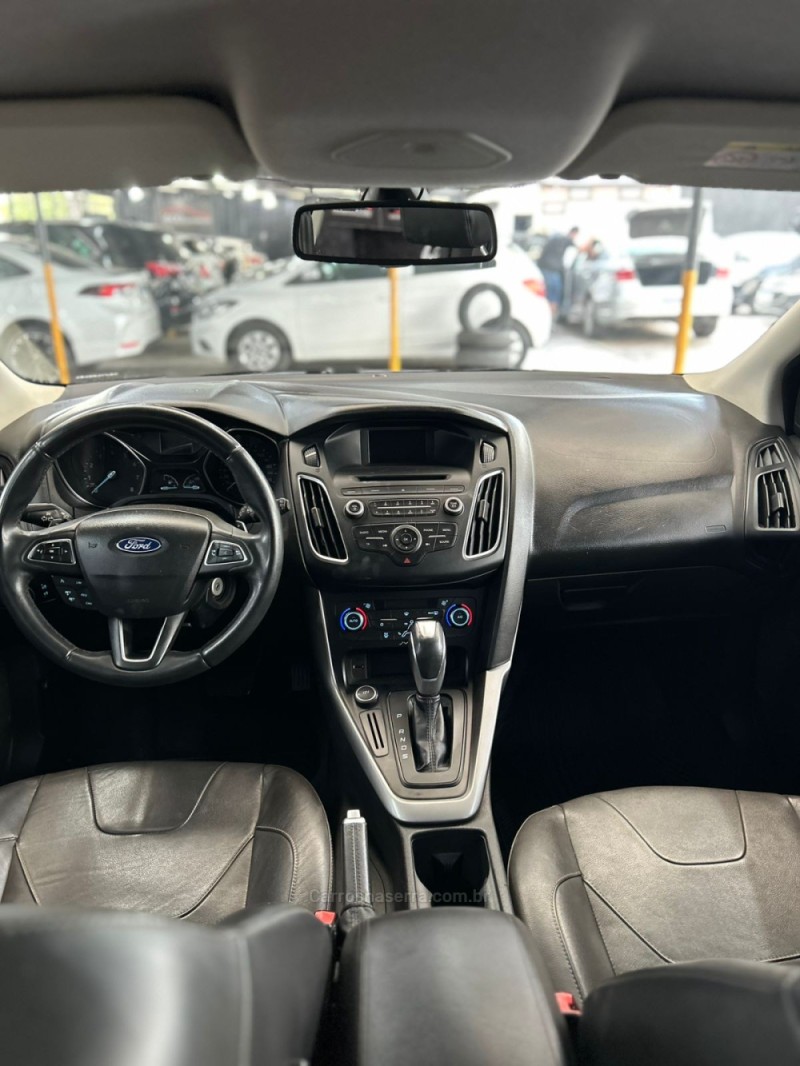 FOCUS 2.0 SE HATCH 16V FLEX 4P AUTO - 2016 - PASSO FUNDO