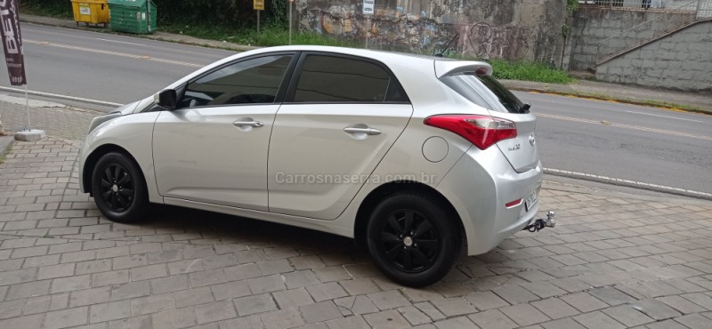 HB20 1.0 COMFORT PLUS 12V FLEX 4P MANUAL - 2015 - CAXIAS DO SUL