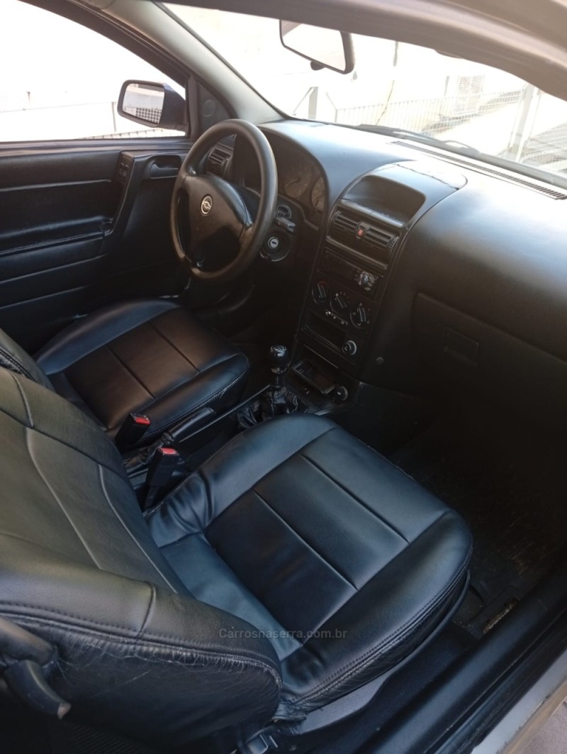 ASTRA 1.8 MPFI GL 8V GASOLINA 2P MANUAL - 2001 - CAXIAS DO SUL