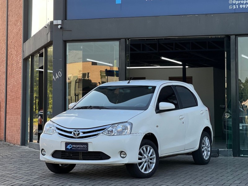 ETIOS 1.5 XLS 16V FLEX 4P MANUAL - 2014 - ESTâNCIA VELHA