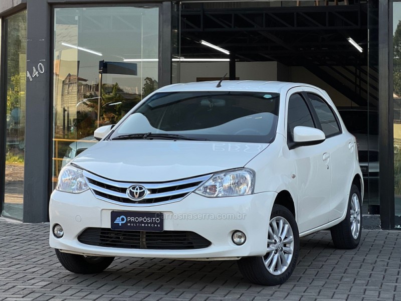 ETIOS 1.5 XLS 16V FLEX 4P MANUAL - 2014 - ESTâNCIA VELHA