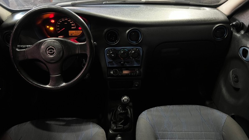 CELTA 1.0 MPFI SUPER 8V FLEX 2P MANUAL - 2004 - FELIZ