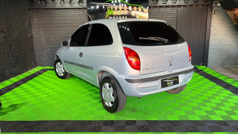 CELTA 1.0 MPFI SUPER 8V FLEX 2P MANUAL - 2004 - FELIZ