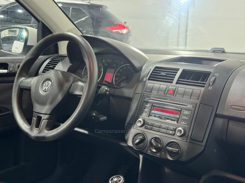 POLO 1.6 MI 8V FLEX 4P MANUAL - 2013 - ESTâNCIA VELHA