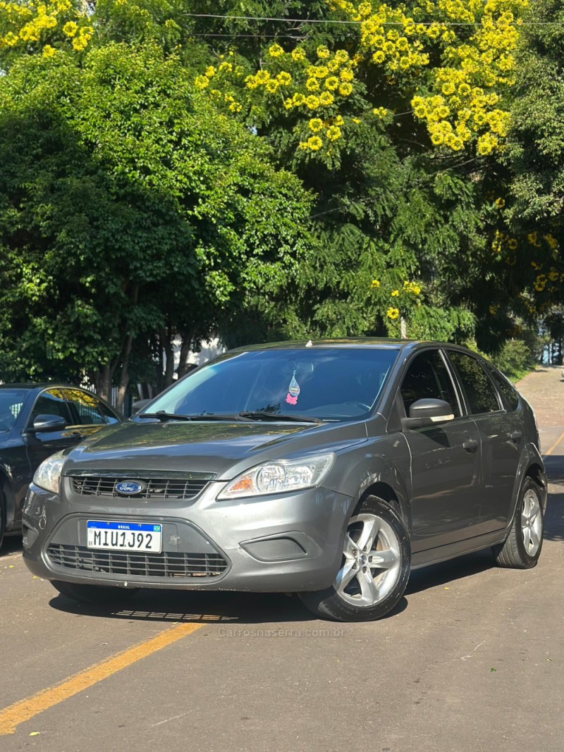 FOCUS 1.6 8V FLEX 4P MANUAL - 2011 - CAXIAS DO SUL