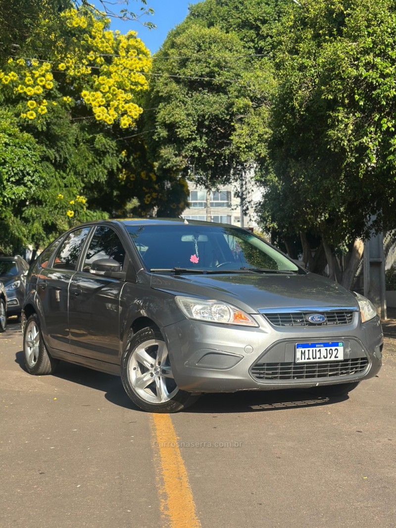FOCUS 1.6 8V FLEX 4P MANUAL - 2011 - CAXIAS DO SUL