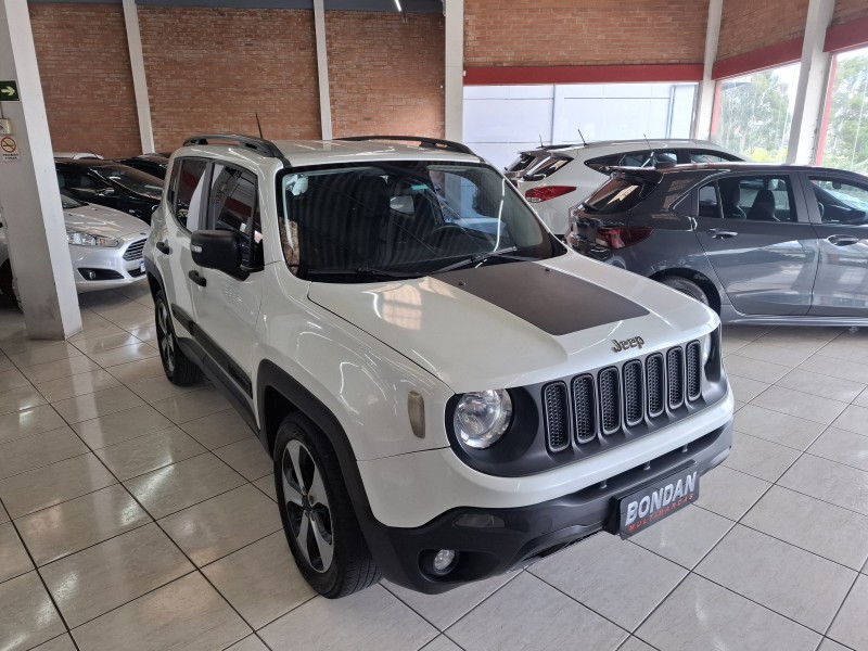 RENEGADE 2.0 16V CUSTOM 4X4 TURBO DIESEL 4P AUTOMÁTICA - 2018 - FARROUPILHA