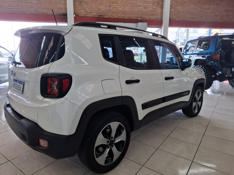 RENEGADE 2.0 16V CUSTOM 4X4 TURBO DIESEL 4P AUTOMÁTICA - 2018 - FARROUPILHA