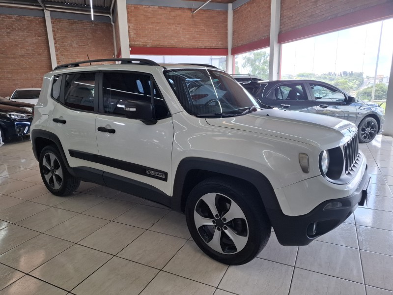 RENEGADE 2.0 16V CUSTOM 4X4 TURBO DIESEL 4P AUTOMÁTICA - 2018 - FARROUPILHA