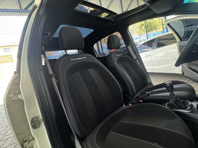 PUNTO 1.8 BLACKMOTION 16V FLEX 4P MANUAL - 2014 - CAXIAS DO SUL