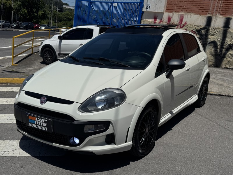 PUNTO 1.8 BLACKMOTION 16V FLEX 4P MANUAL - 2014 - CAXIAS DO SUL
