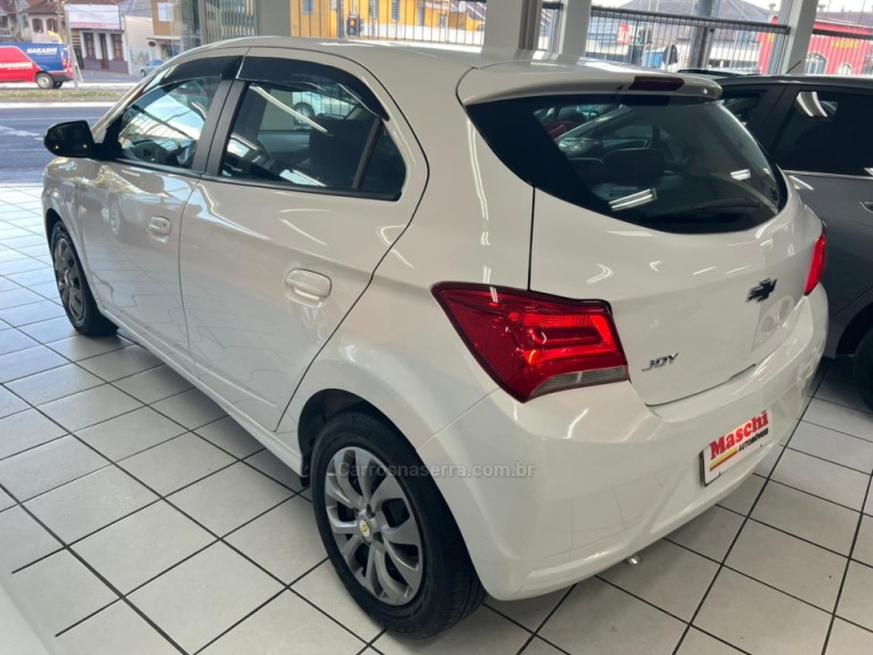 ONIX 1.0 JOY BLACK 8V FLEX 4P MANUAL - 2021 - CAXIAS DO SUL