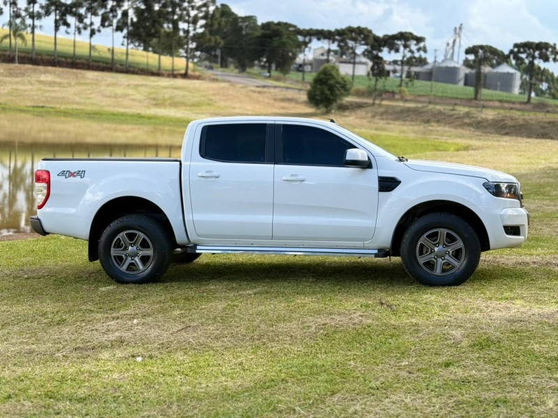 RANGER 2.2 XLS 4X4 CD 16V DIESEL 4P AUTOMÁTICO - 2019 - LAGOA VERMELHA
